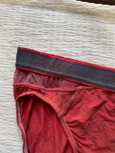 FILA Red brief