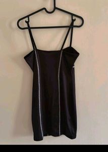h&amp;m black dress