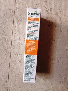 Simple Brightening Under Eye Gel