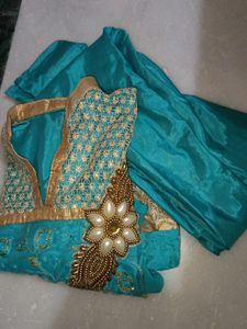 Kurta Churidar Set
