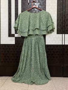 FLORAL DRESS🌸🌸🌸