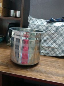 Big Steel Vessels New ( no tag)
