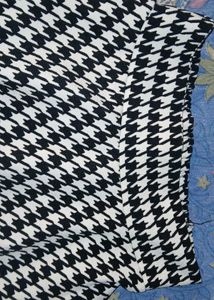 🖤🤍 Premium Houndstooth Mini Skirt for Women