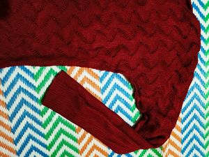 maroon Knit long Sweater