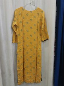 Stylish Yellow Printed Long  Cotton Kurti 💛