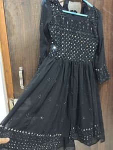 S4U Black Sharara Set 😍
