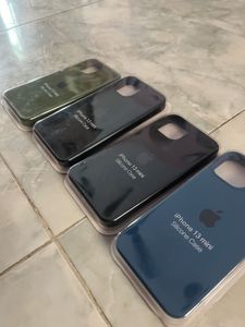 iPhone 13 Mini Silicone Case