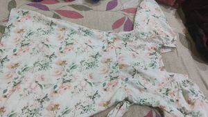 Floral Print Puff Sleeve Top