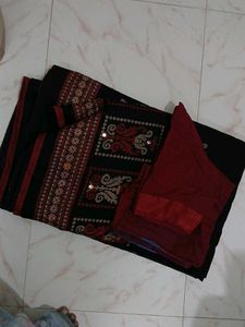 Black Saree With Blouse