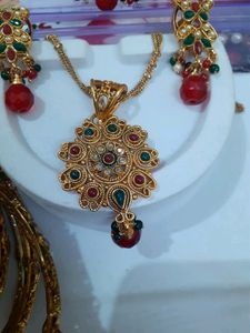 Ad Jewellery Set