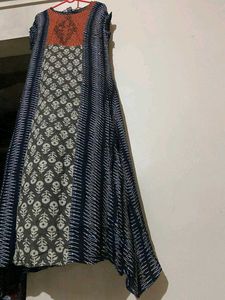Combo 2 Kurtas And Long Dress