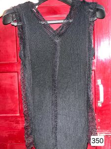 Lace Trim Sleeveless Top