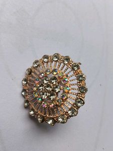 Elegant Round Necklace