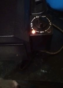 Hilton. Electric Tandoor  Rs 2500 Only.