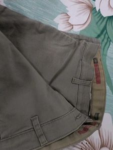 Lee Khaki Chinos