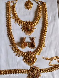Semi Bridal Set