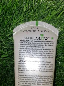 Lotus Whiteglow 3in1 Facewash