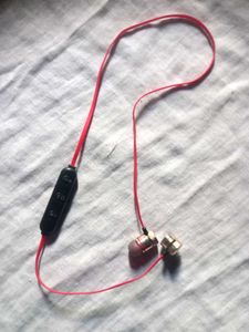 Wireless Bluetooth Earphone