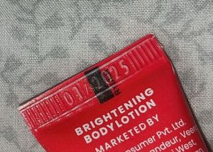 Foxtale Brightening Body Lotion