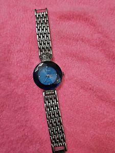 Women Desinging Watch