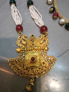Necklace Set