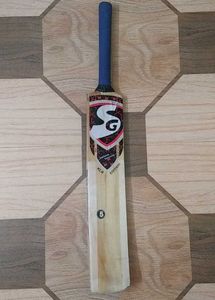 SG Cricket Bat