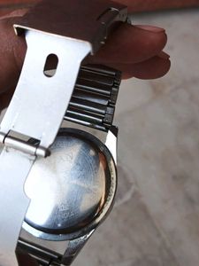 Original Titan Analog Watch ⌚