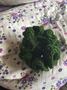 Handmade Knit Scrunchie - Green
