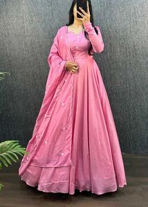 COTTON SILK GOWN