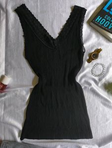 Lace Trim Black Tank Top