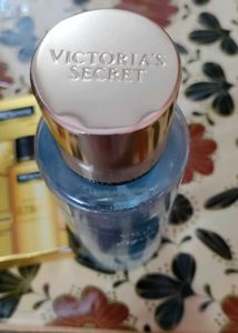 Victoria Secret Aqua Kiss Body Mist