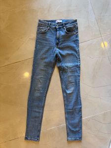 Used Zara Slim Fit Pants Size 36