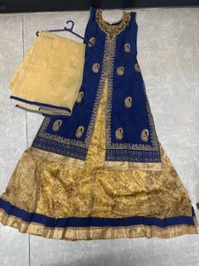 Elegant Blue &amp; Gold Kurta