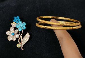 Gold Guarantee Bangles Pair