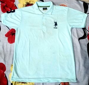 US Polo T-shirt Size M