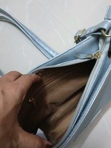 Caprese sling Bag