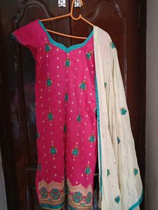 Pink Embroidered Kurti Pyjama With Dupatta