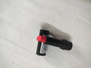 ELLE 18 Color Pops Lipstick - Coral Diva