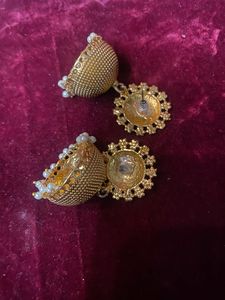 Gold Looking Jhumki