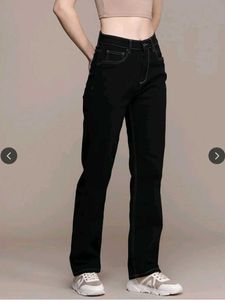 Roadster Black Straight Fit Jeans
