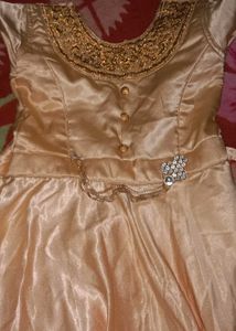Elegant Gold Evening Dress