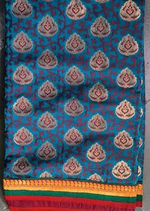 Elegant Silk Saree 🌟