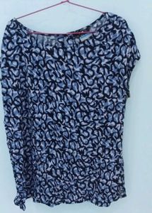 Patterned Top