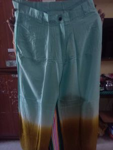 Plaza With Cloth Belt