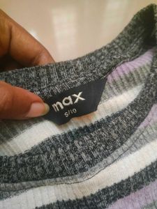 Max fashion striped lavender top