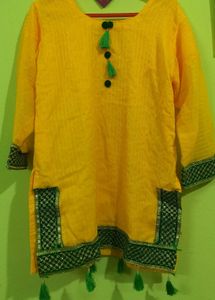 YELLOW SHORT KURTI