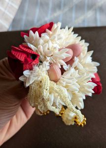 Floral Hair Accessory