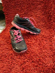 SKETCHERS SHOES UK5