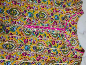 Ethnic suit