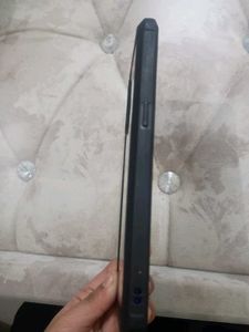 VIVO Z1 PRO IN VERY NICE QUALITY WORKING PERFECTLY